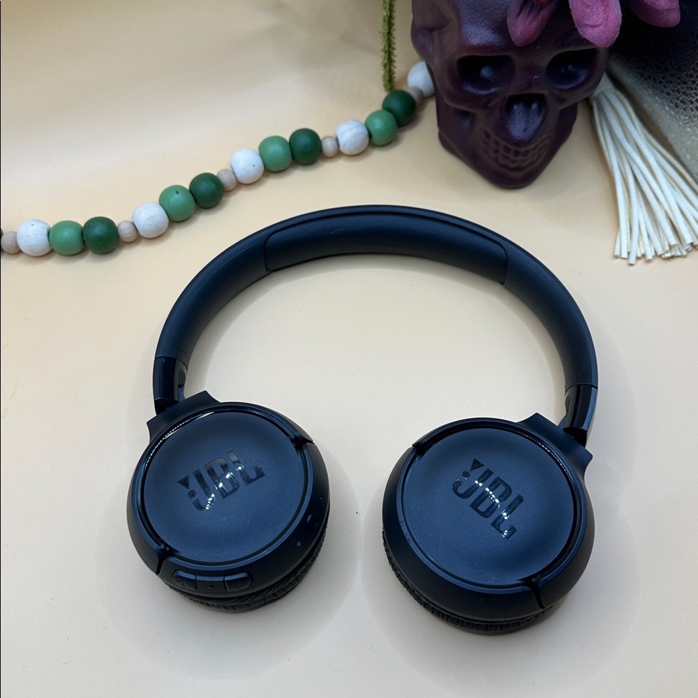 JBL